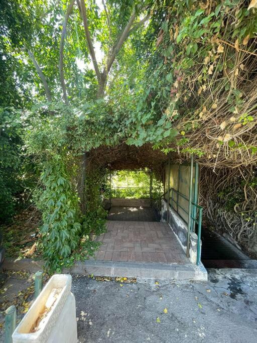 Casa Vacanza Giardini Naxos Taormina Miranaxos Exterior foto